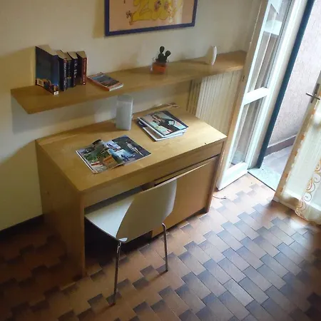 דירה Fiumelatte Terrace ורנה