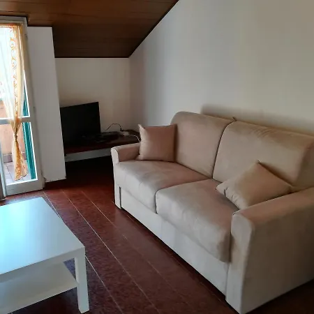 Fiumelatte Terrace ורנה